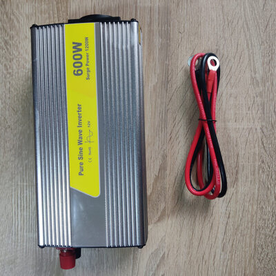 JYINS P-600/1200W 12V (pure sine wave)