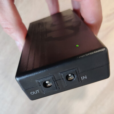 Mini UPS V901A (9V) 4000mAh
