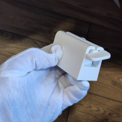 ProZone Standing Tube Squeezer W-0132 Premium White