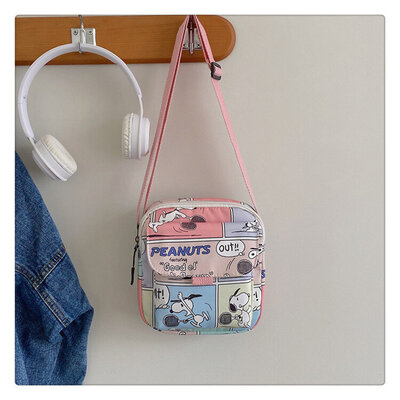  NewTown QN-447 Snoopy Pink