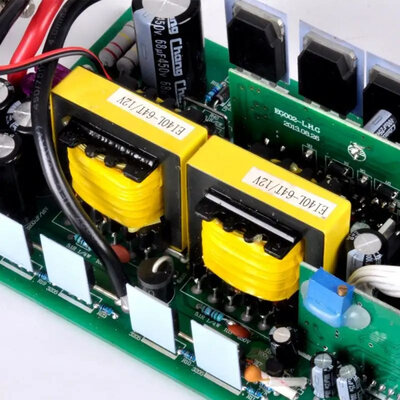 JYINS P-600/1200W 12V (pure sine wave)