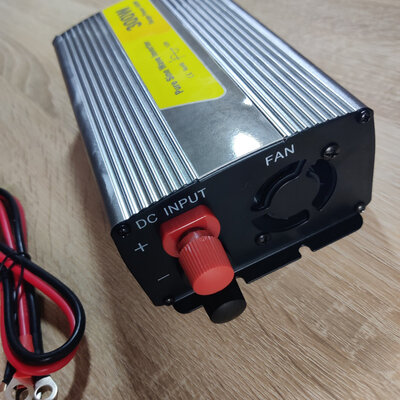 JYINS P-300/600W 12V (pure sine wave)