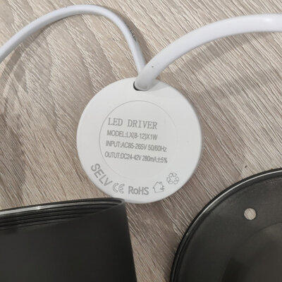 Pinton M076 12W 3000K Black