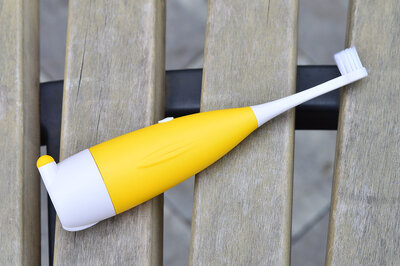 MEICH A6 Giraffe Yellow